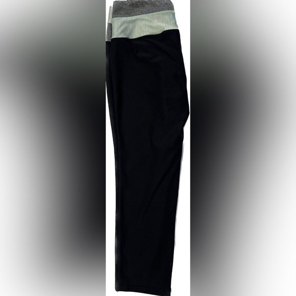 RBX Capri Leggings - Picture 5 of 6
